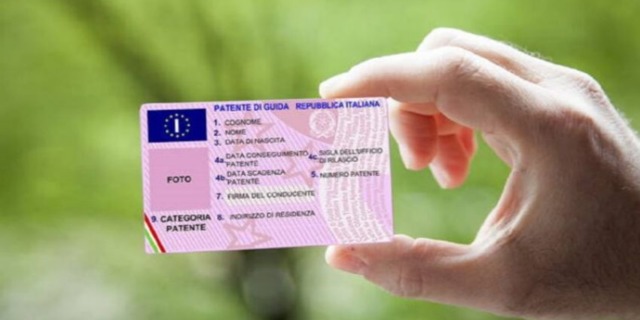 Patente di guida e Carta d'identità: scadenza prorogata al 30 aprile 2021