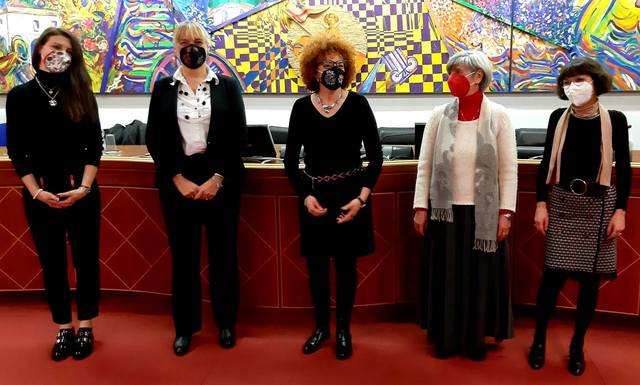 'Dame di cuore':  le mascherine solidali fruttano 1200 euro devoluti alla rete antiviolenza ChiareAcque