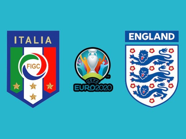 Finali Europei di calcio, in Piazza S. Maria il maxischermo per assistere alla partita